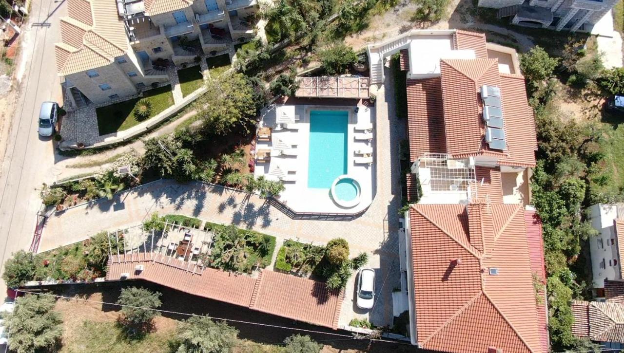 Athina Apartments Stoúpa Exterior foto